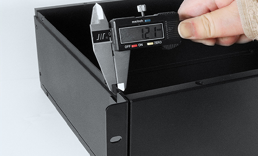 幾招搞定!提高機(jī)箱機(jī)柜密封性能的實(shí)用方法